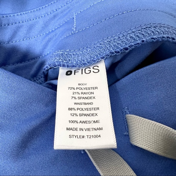 FIGS Kade Cargo Scrub Pants Ceil Blue - Picture 11 of 11